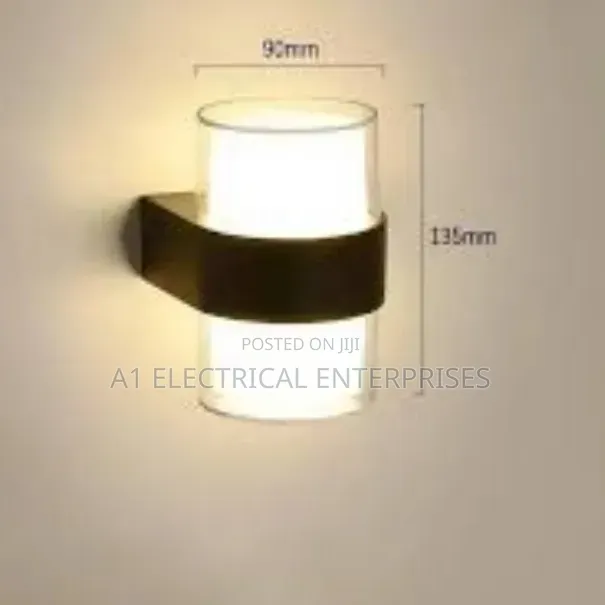 Quality Portrait Wall Led Light Yellow Light