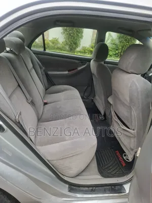 Toyota Corolla 2005 Silver