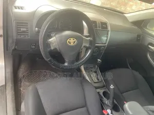 Toyota Corolla S 4dr Sedan (1.8L 4cyl 4A) 2010 Silver