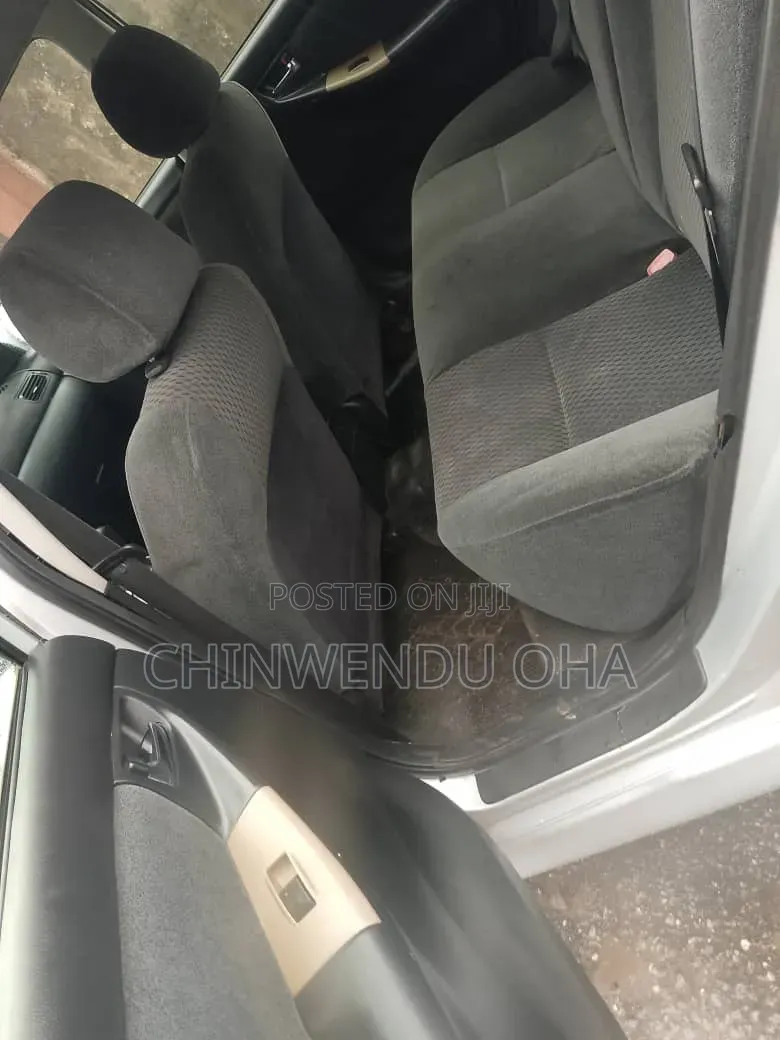 Toyota Corolla 2007 Silver