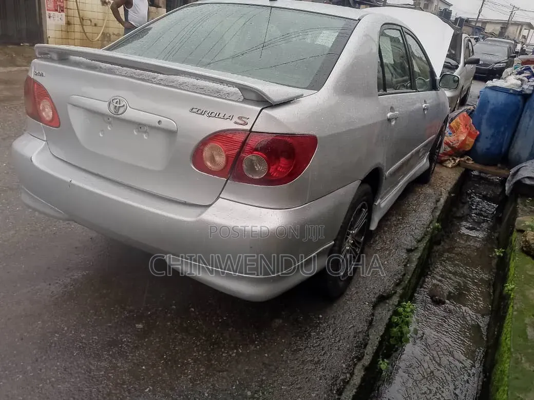 Toyota Corolla 2007 Silver