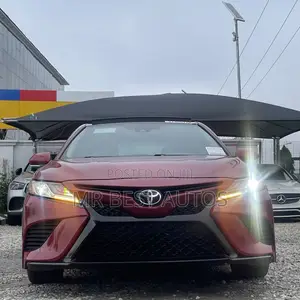 Toyota Camry XSE FWD 2020 Red
