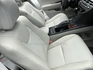 Lexus RX 350 AWD 2012 White