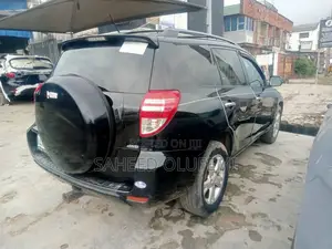 Toyota RAV4 2011 Black
