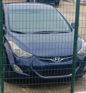Hyundai Elantra GLS Sedan FWD (1.8L 4cyl 6A) 2013 Blue