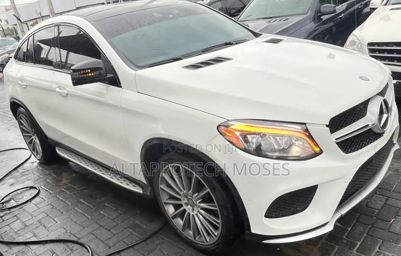 Mercedes-Benz GLE-Class 2016 White