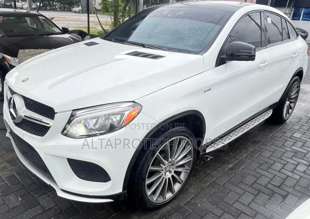 Mercedes-Benz GLE-Class 2016 White