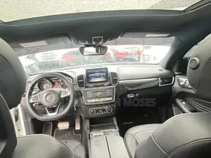 Mercedes-Benz GLE-Class 2016 White