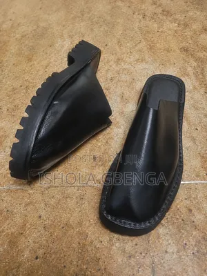 Black Half Shoe Design