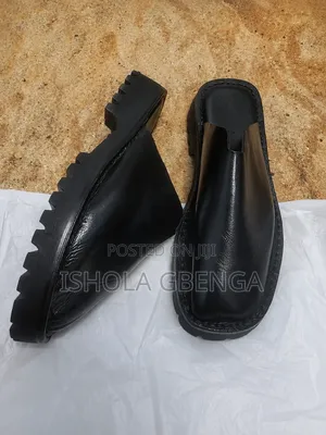 Black Half Shoe Design