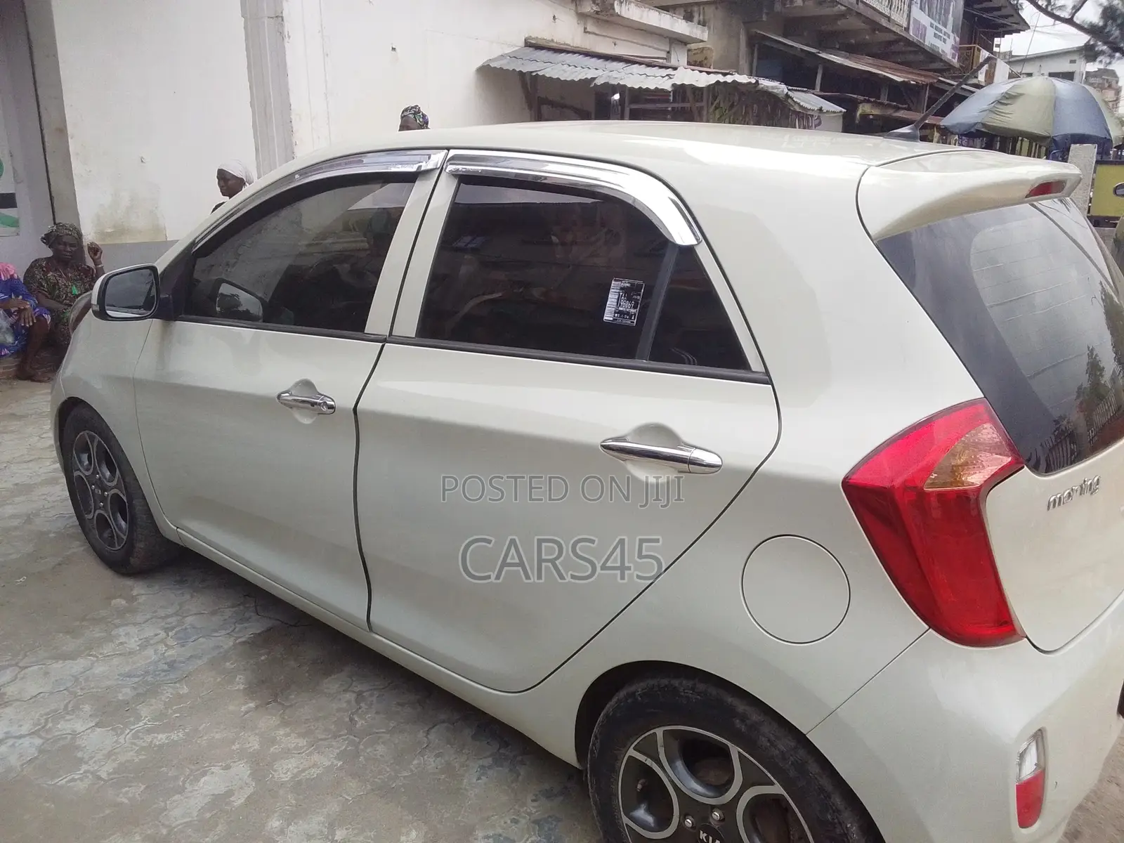 Kia Morning 2013 Off white