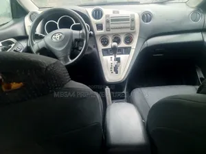 Toyota Matrix 2010 Gray