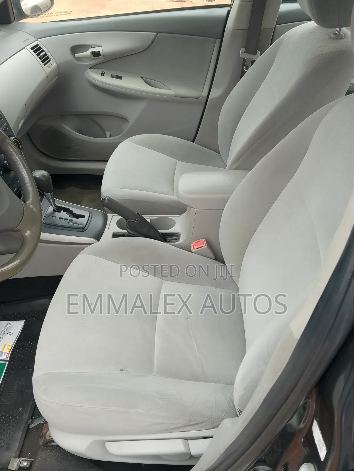 Toyota Corolla 2009 Gray