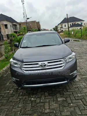 Toyota Highlander 2013 Gray
