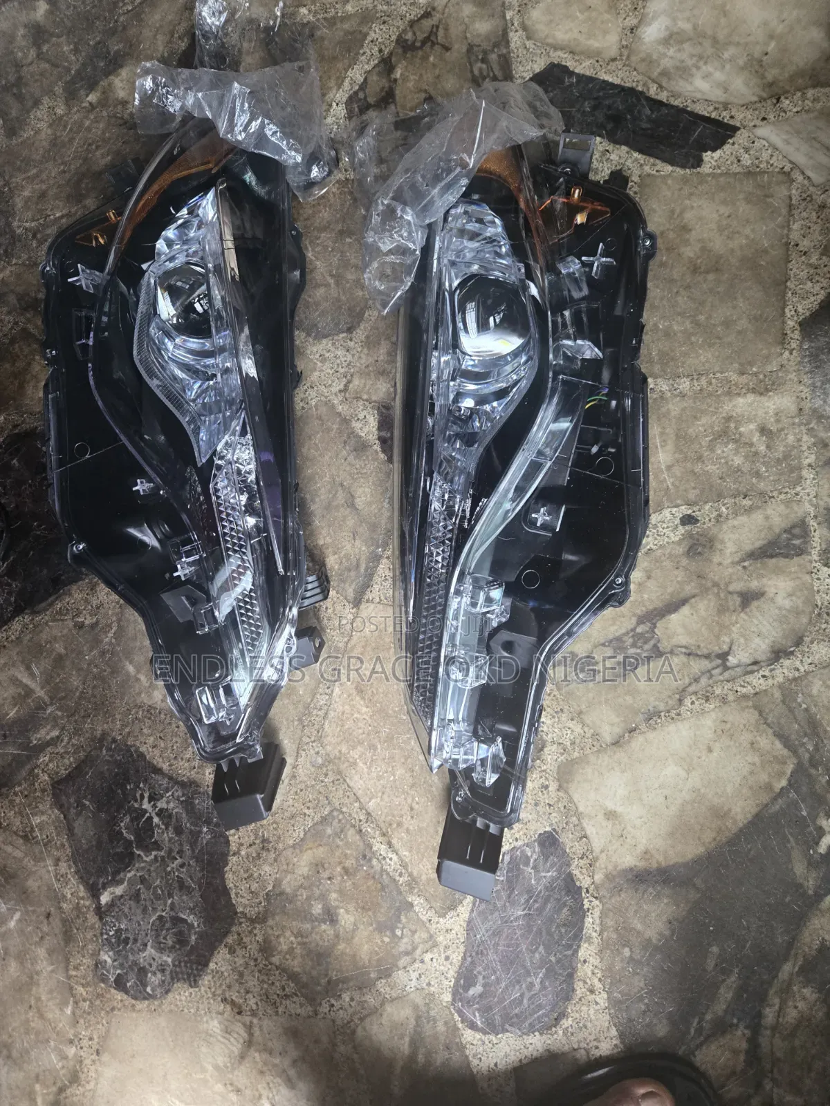 Headlamp Corolla 2018