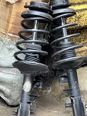 Front Shock Nissan Pathfinder 2000 Model