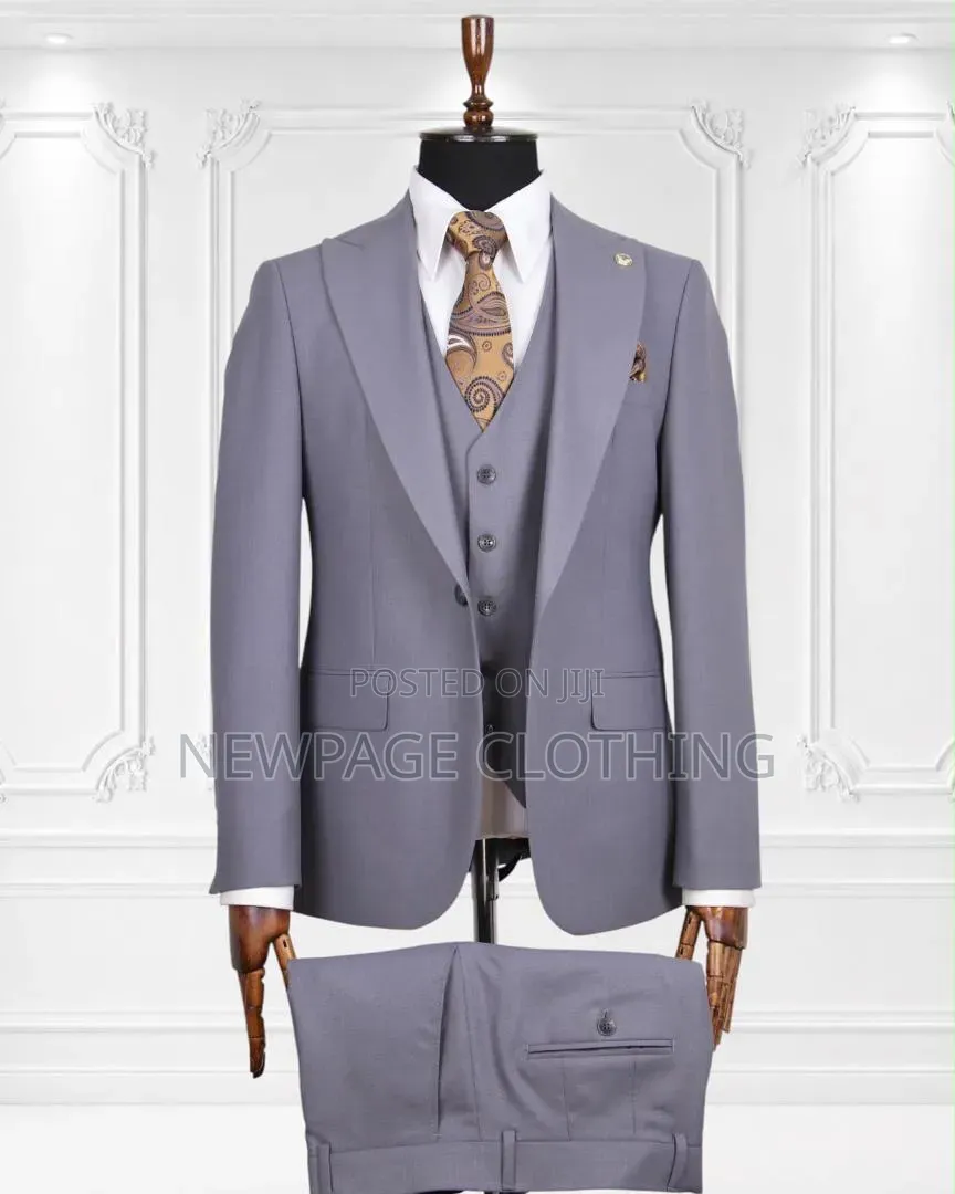 Premium Executive Suit for Modern Gentlemen