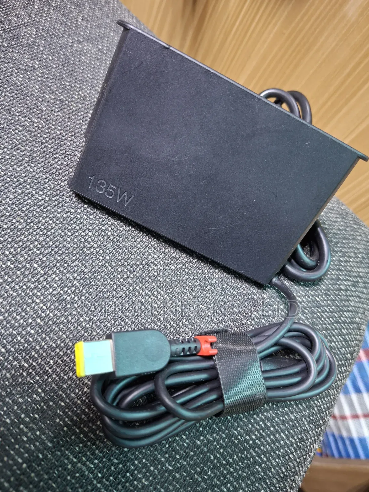135w Usb Lenovo Charger.