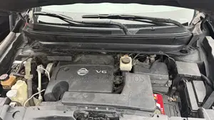 Nissan Pathfinder SV 4x4 2013 Blue