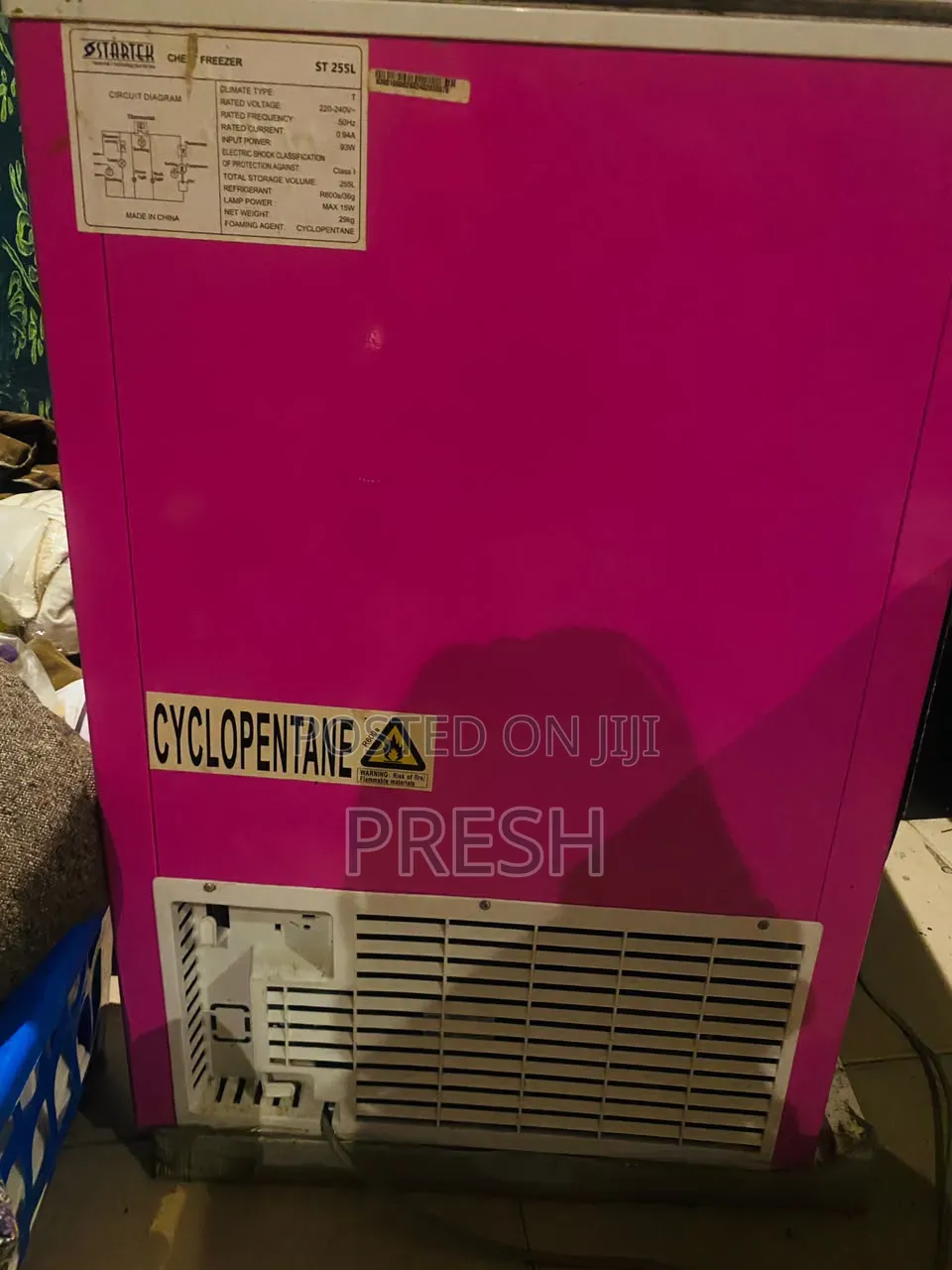 Refrigerator