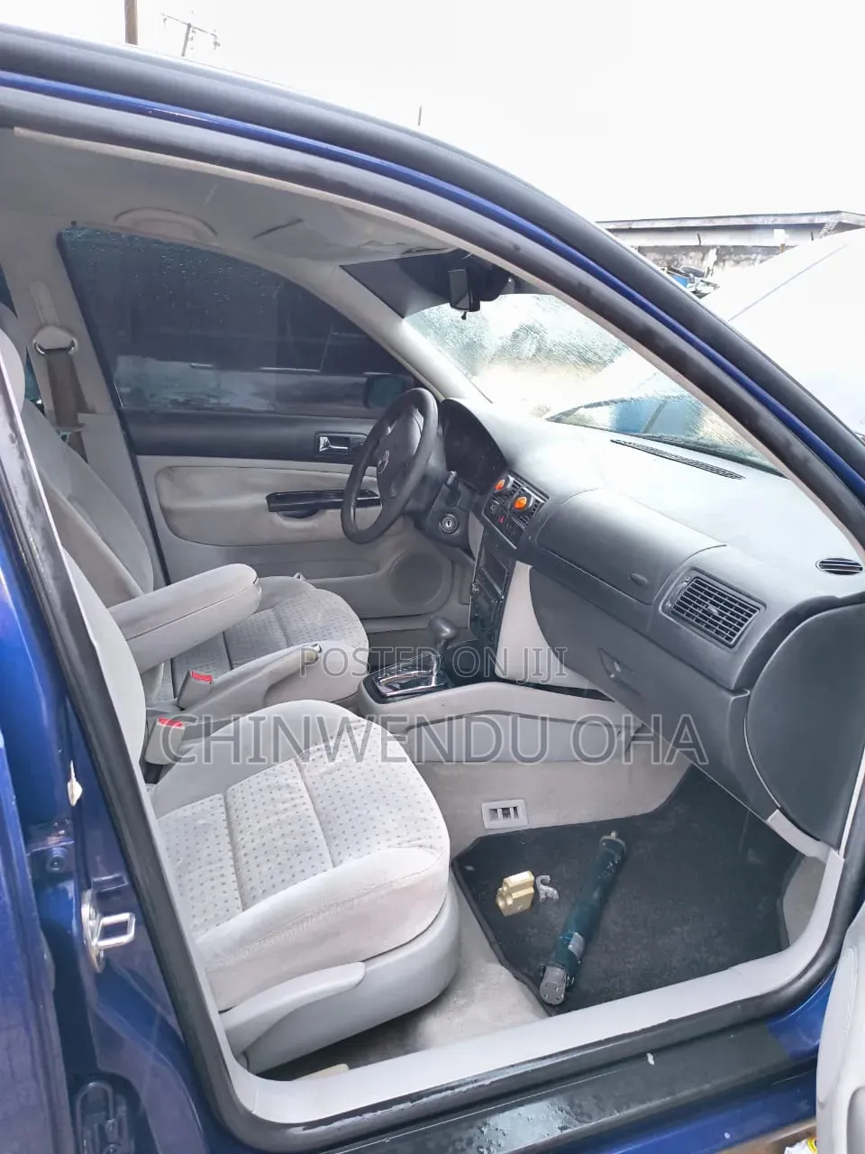 Volkswagen Golf 2004 Blue