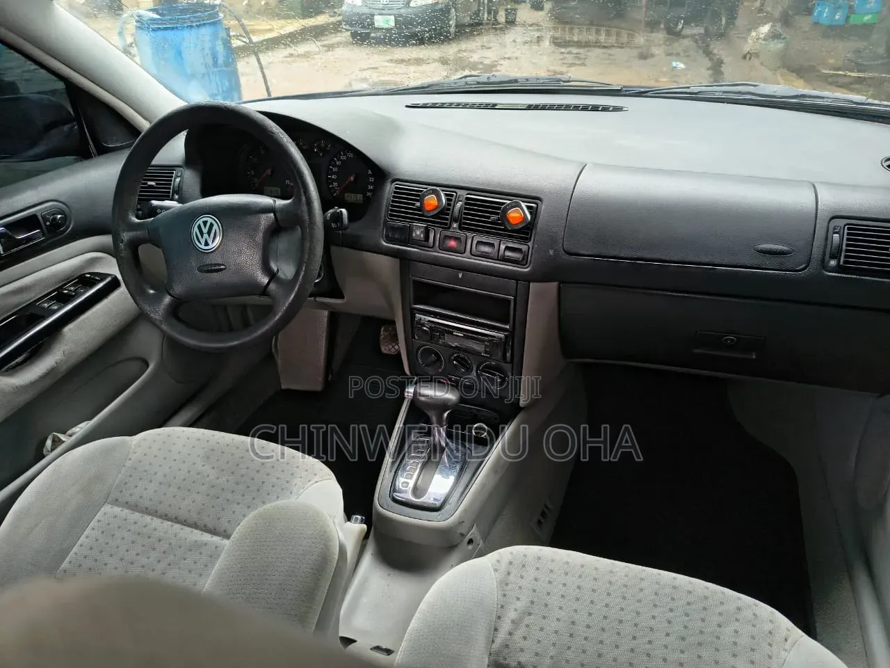 Volkswagen Golf 2004 Blue