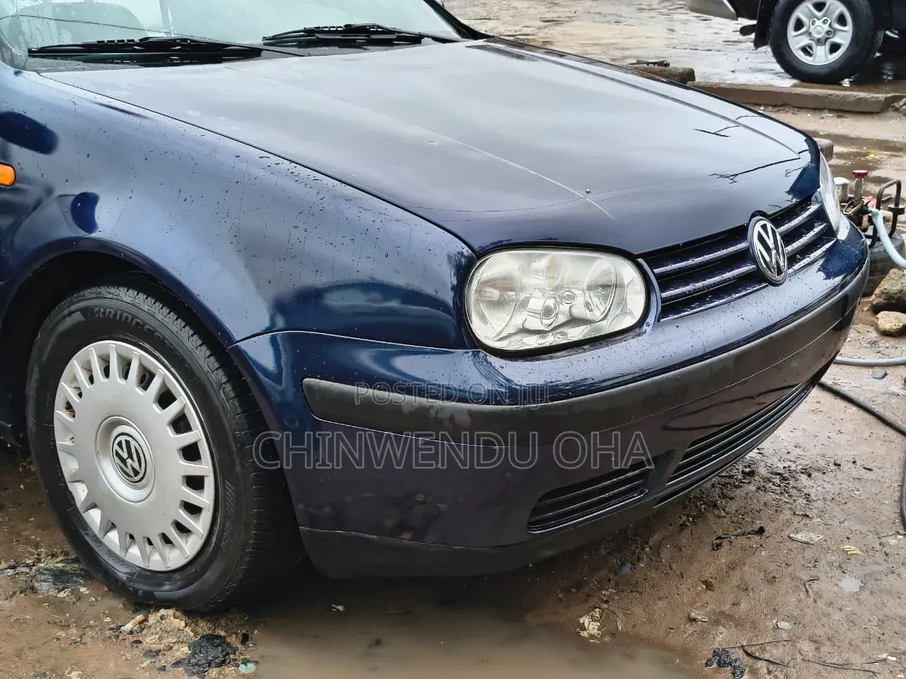 Volkswagen Golf 2004 Blue