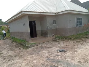Furnished 3bdrm Bungalow in Jos for sale