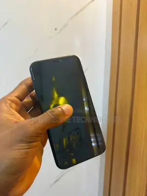 Apple iPhone XR 64 GB Black