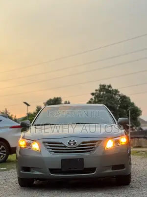 Toyota Camry LE V6 4dr Sedan (3.5L 6cyl 6AM) 2008 Green