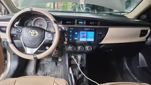 Toyota Corolla LE 4dr Sedan (1.8L 4cyl CVT) 2014 Gray