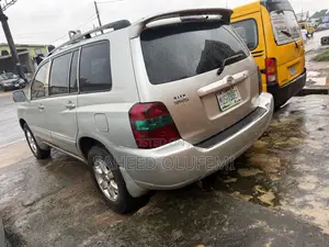 Toyota Highlander 2005 Silver