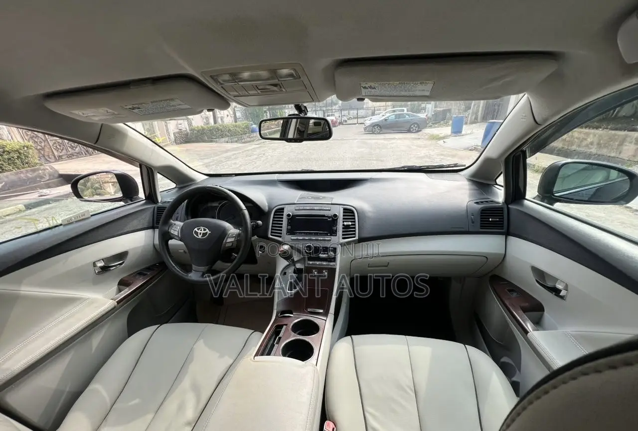 Toyota Venza 2012 Black