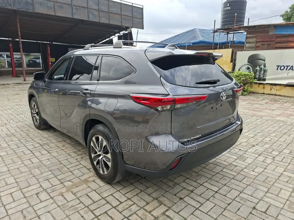 Toyota Highlander 2020 Gray