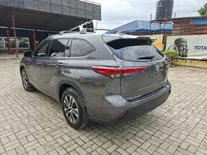 Toyota Highlander 2020 Gray