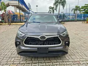 Toyota Highlander 2020 Gray