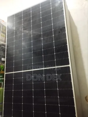 590 Watts 10 Boxbar Bi-Facial Longi Solar Panel