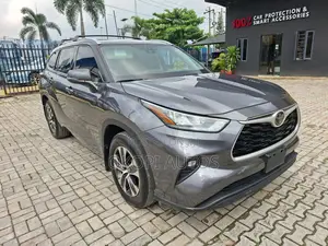 Toyota Highlander 2020 Gray