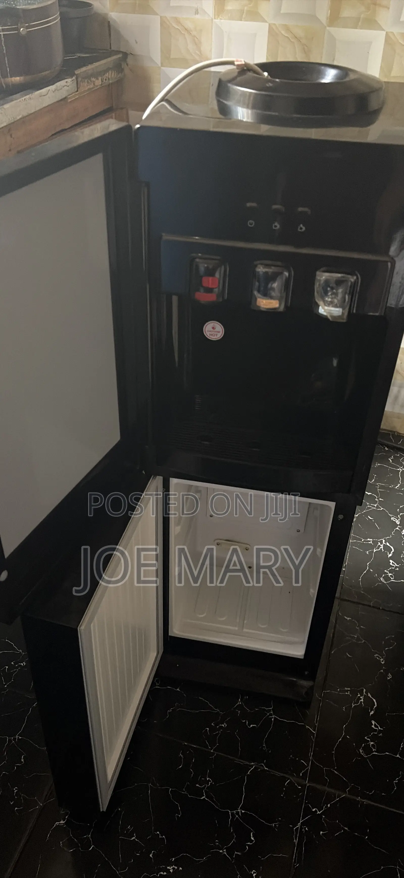 Water Dispenser