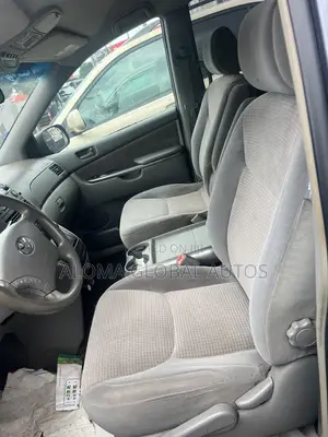 Toyota Sienna LE AWD 2006 Gray