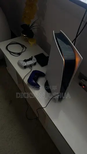 Ps5 Console/ Pad and Games