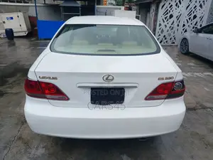Lexus ES 330 2005 White