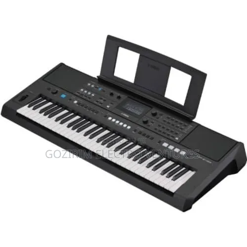483 Yamaha Keyboard