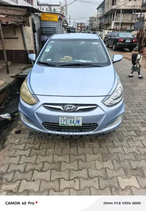 Hyundai Accent 2015 Blue