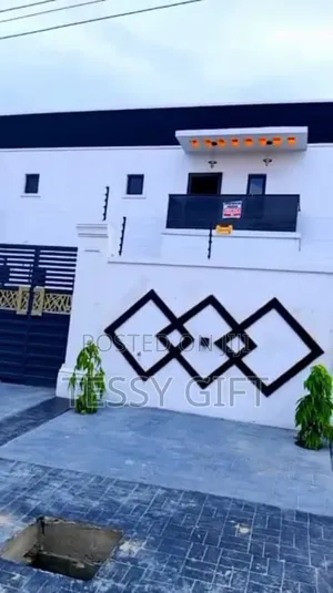 4bdrm Duplex in Cluster Estate, Amuwo-Odofin for sale