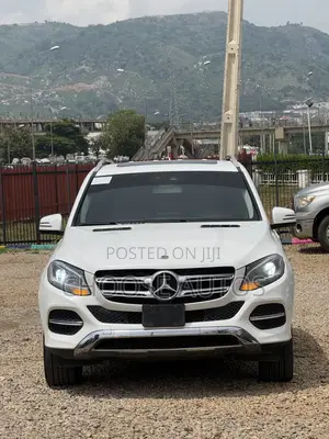 Mercedes-Benz GLE-Class GLE 350 2017 White