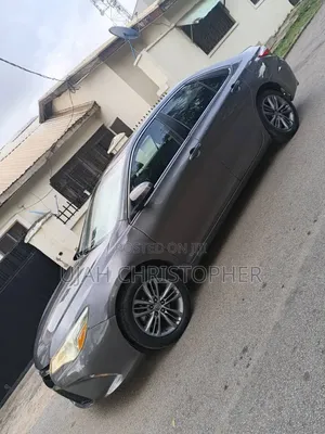 Toyota Camry 2015
