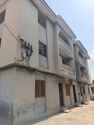 20bdrm Block of Flats in Egbeda for sale