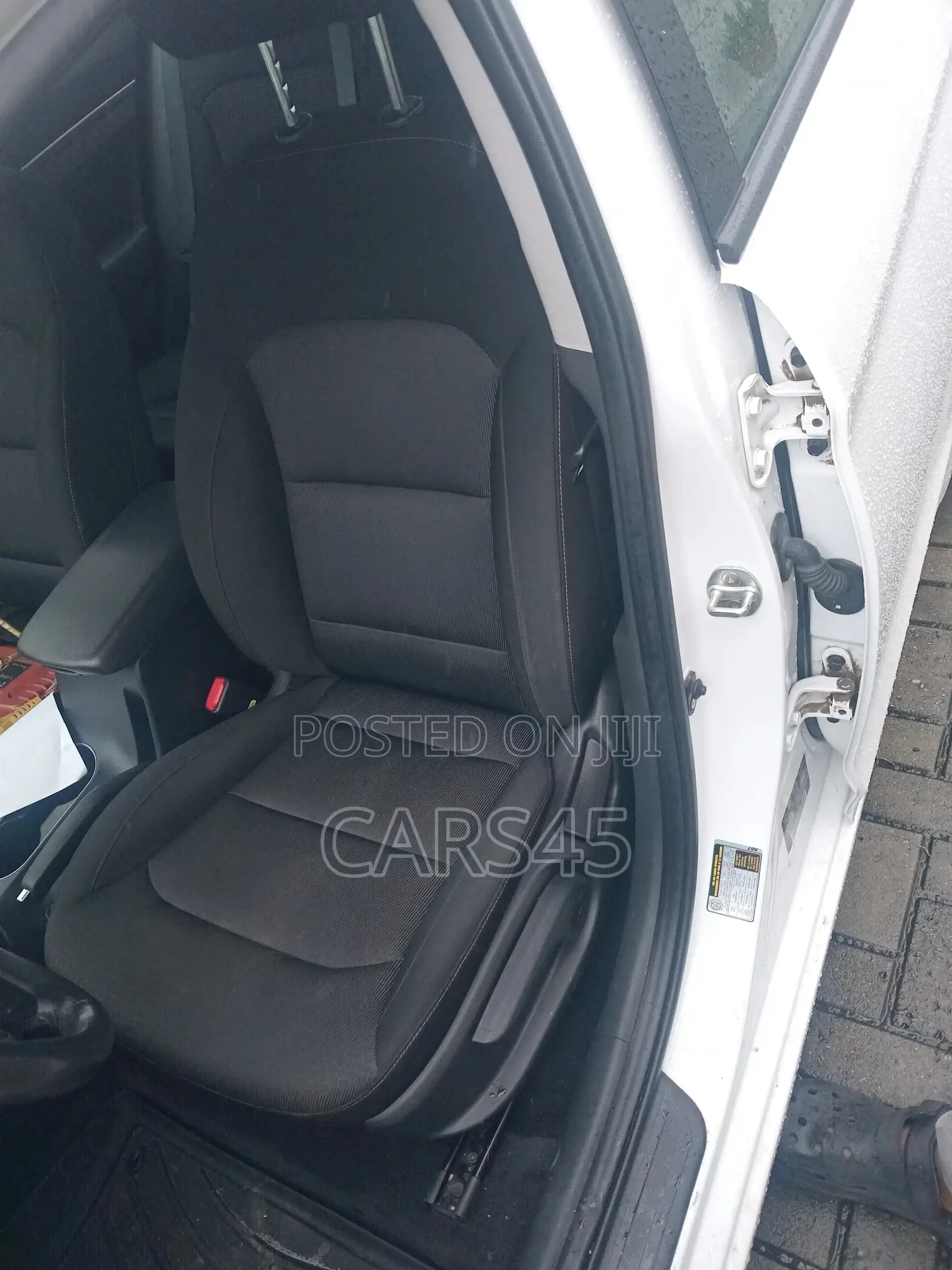 Hyundai Elantra 2017 White