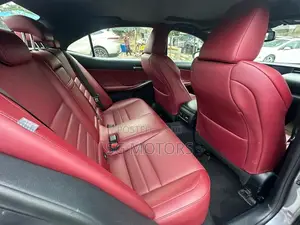 Lexus IS 300 AWD 2017 Gray